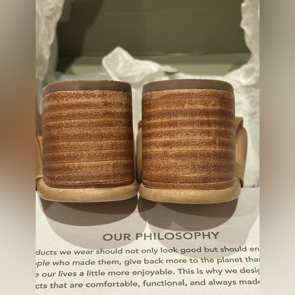 NEW Nisolo Almond Toe Waterproof Heeled Mules Modern Workwear Minimal Womens 8.5 - Picture 16 of 16